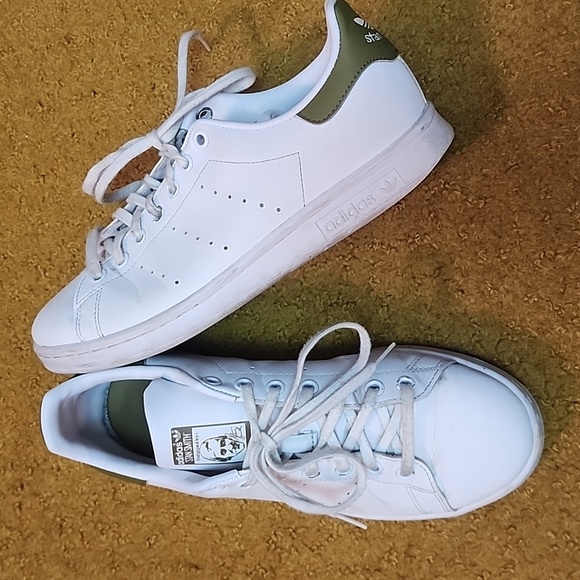 adidas Other - Adidas Stan Smith Men's Size 7 - White and Olive Green
